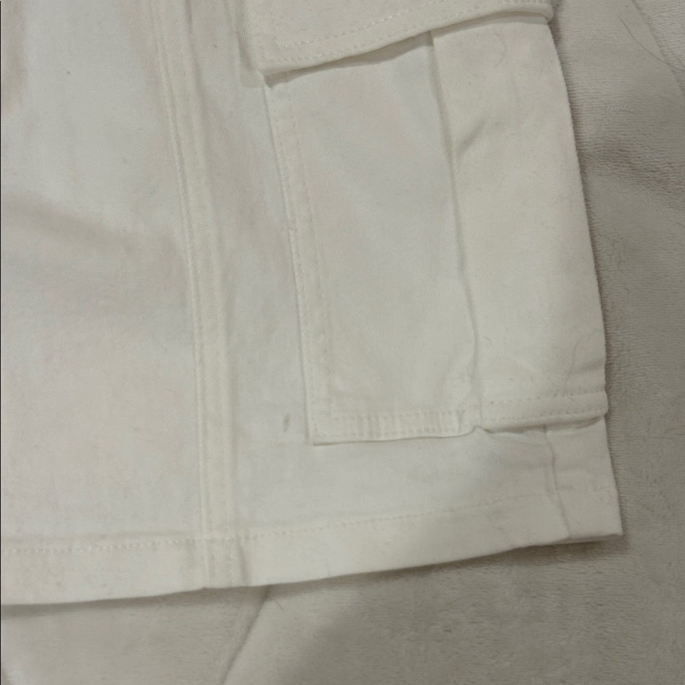 Women's White Mini Skirt - Picture 5 of 7